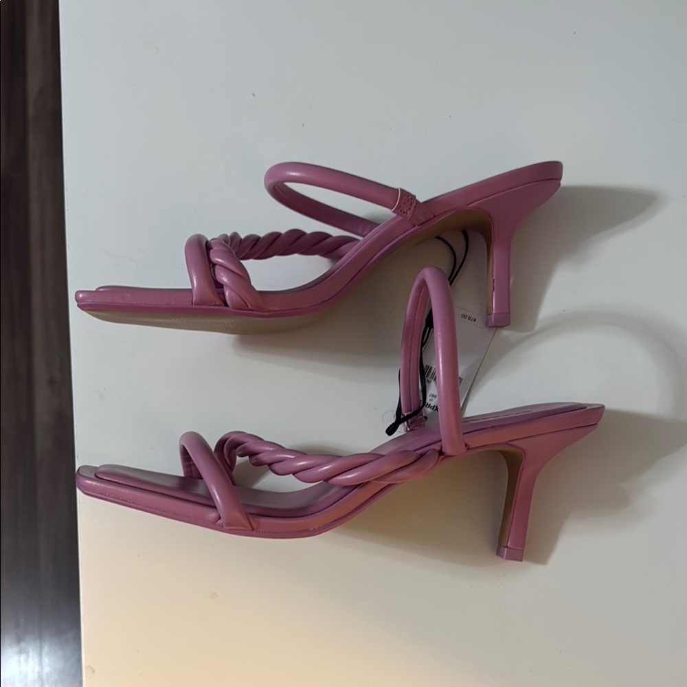 Express Women's Pink Strappy Sandals - Picture 2 of 3